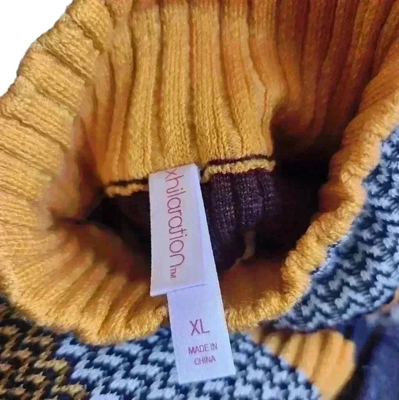 Women's Juniors sz XL Sweater Dress - Picture 2 of 3